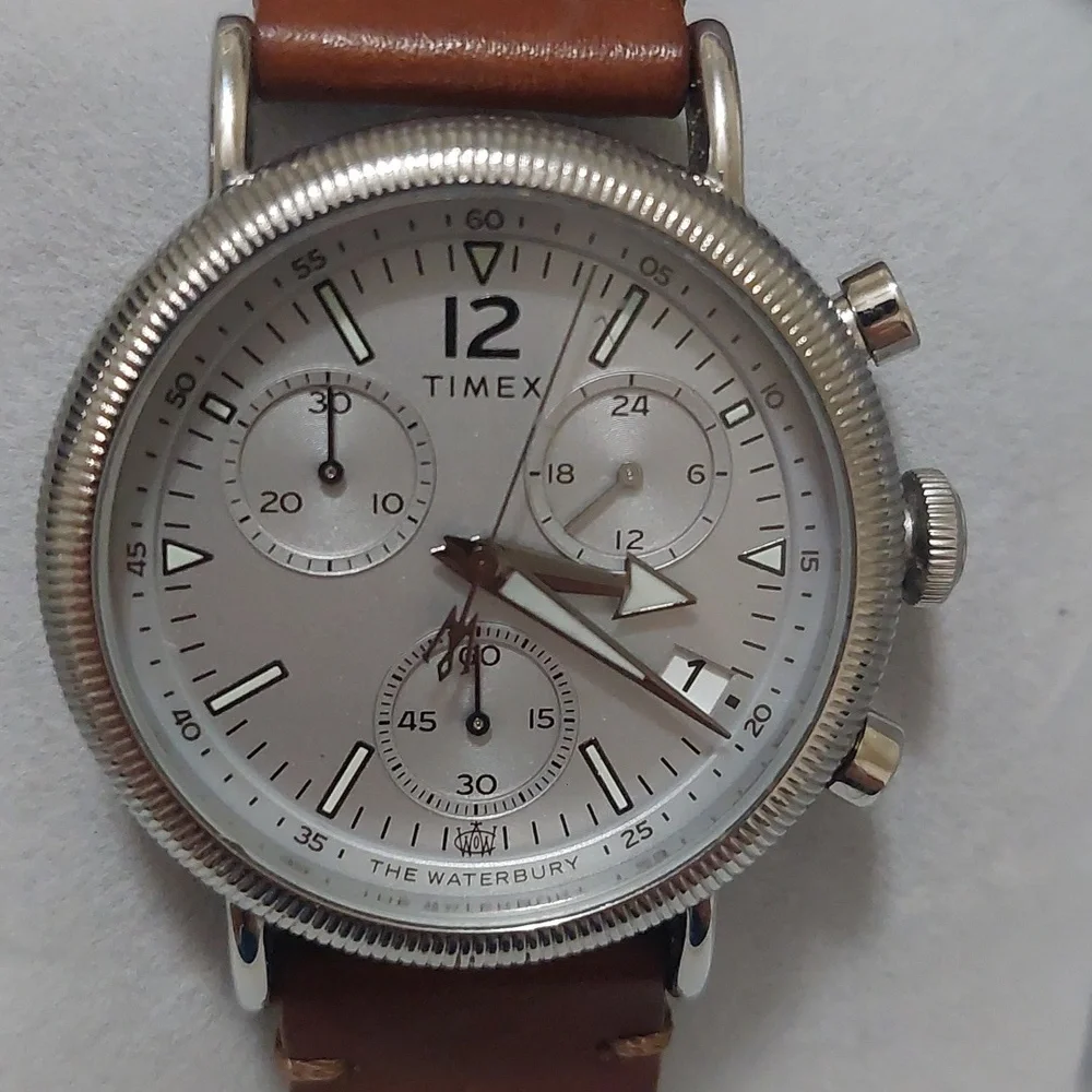 Timex The Waterbury Silver Chronograph with Brown Leather Strap - Picture 3 of 9
